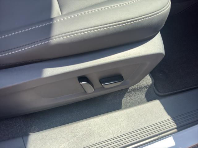 new 2025 Nissan Murano car, priced at $46,990