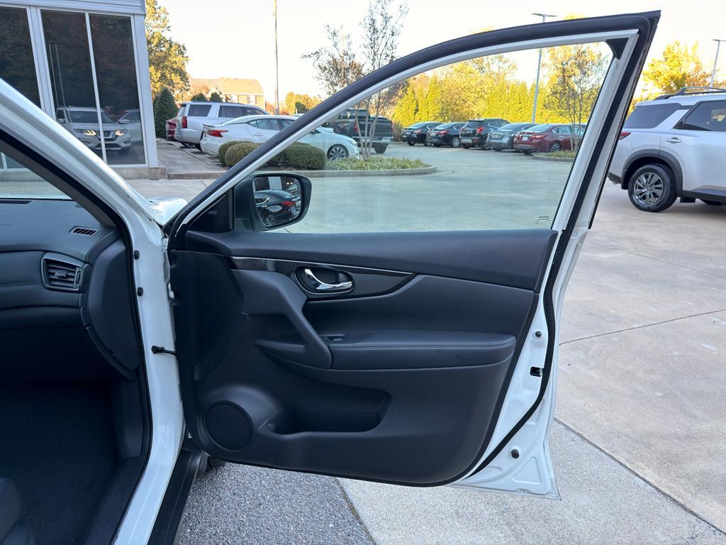 used 2017 Nissan Rogue car, priced at $9,450