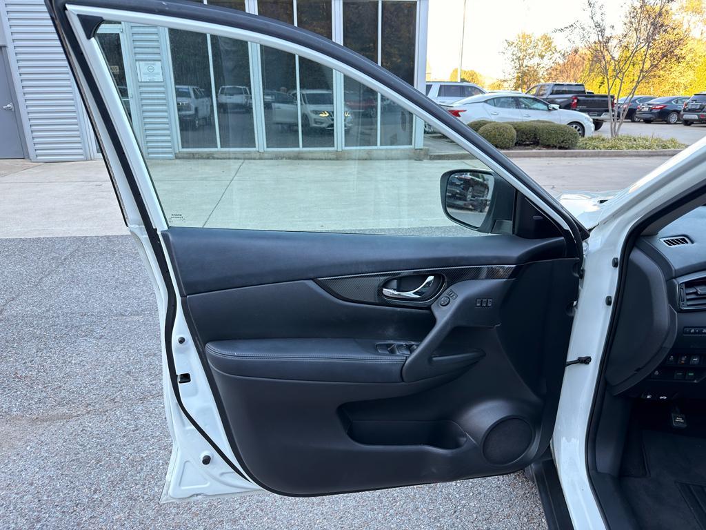 used 2017 Nissan Rogue car, priced at $9,450