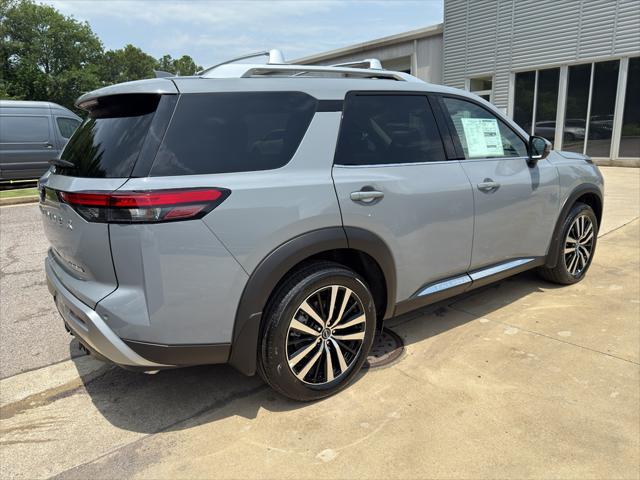 new 2025 Nissan Pathfinder car, priced at $52,485