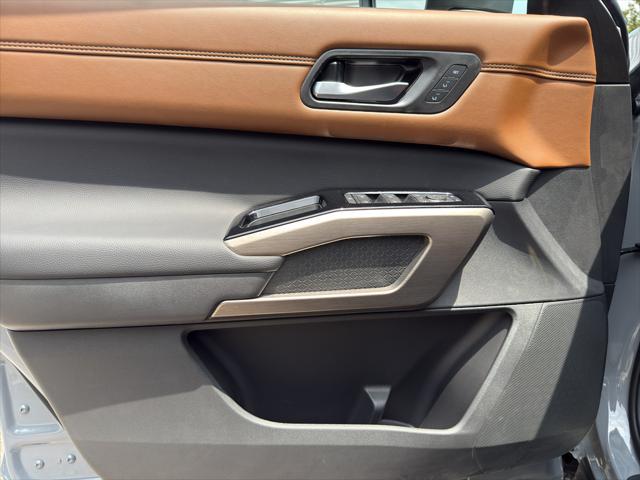 new 2025 Nissan Pathfinder car, priced at $52,485