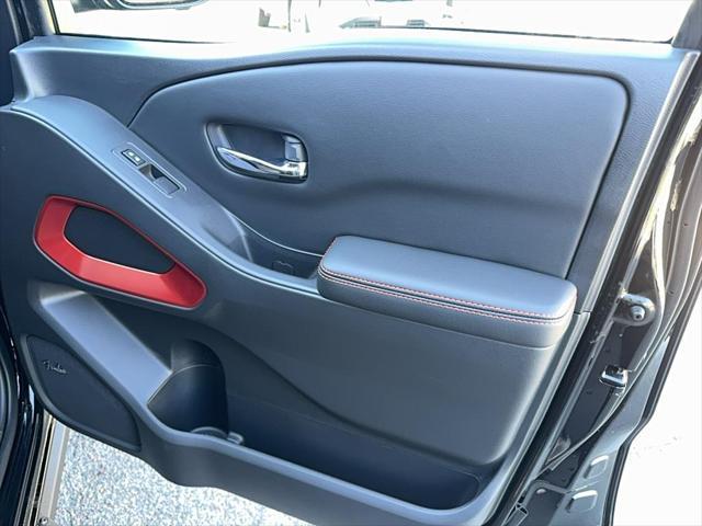 new 2025 Nissan Frontier car, priced at $42,600