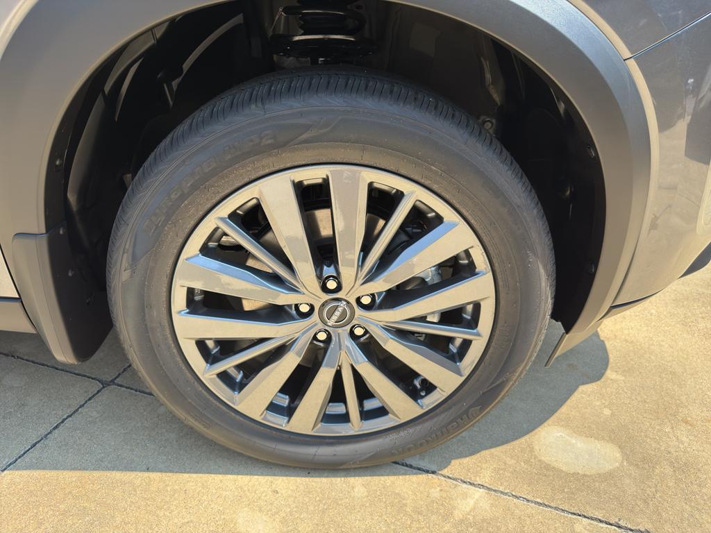 new 2025 Nissan Pathfinder car, priced at $46,635
