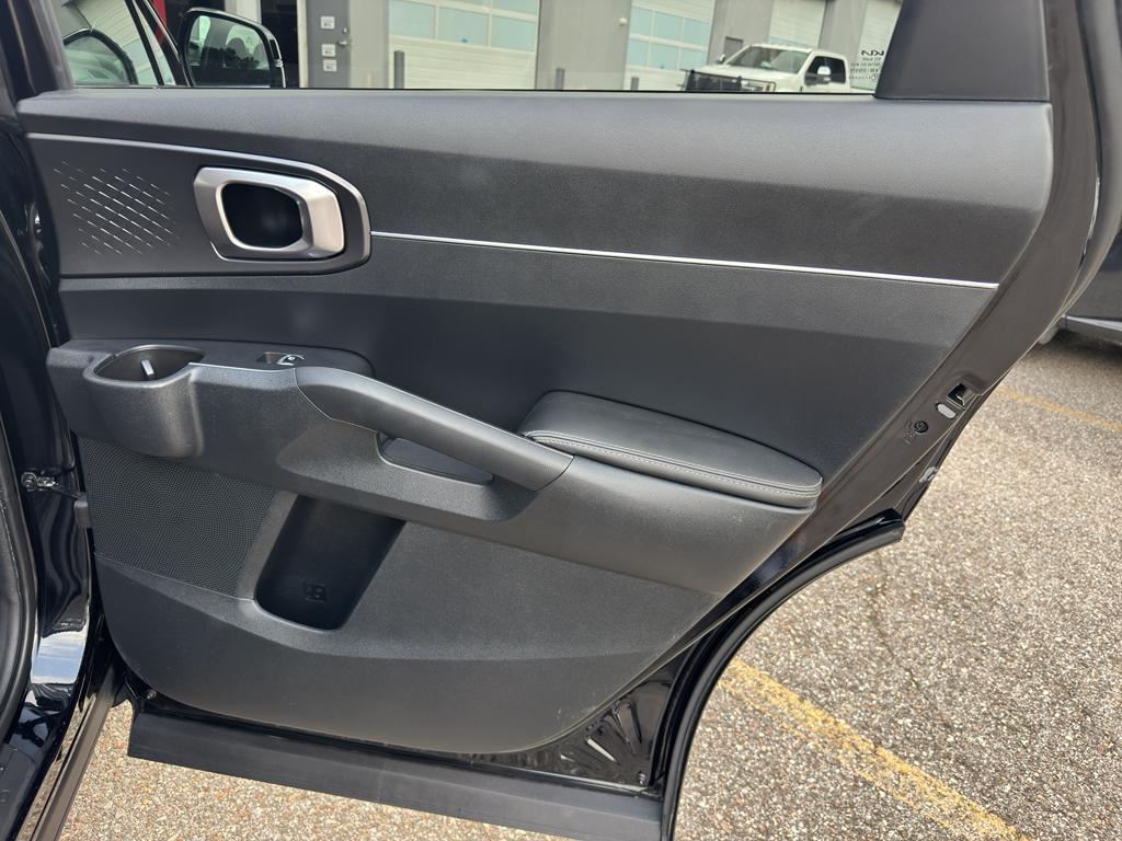 used 2024 Kia Sorento car, priced at $26,490