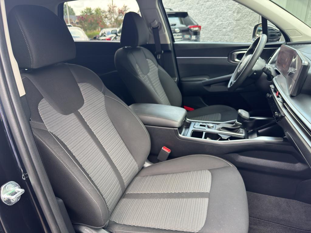 used 2024 Kia Sorento car, priced at $26,490