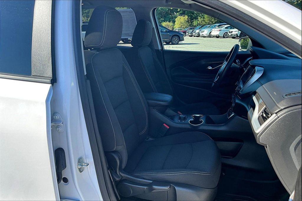 used 2022 GMC Terrain car, priced at $26,000