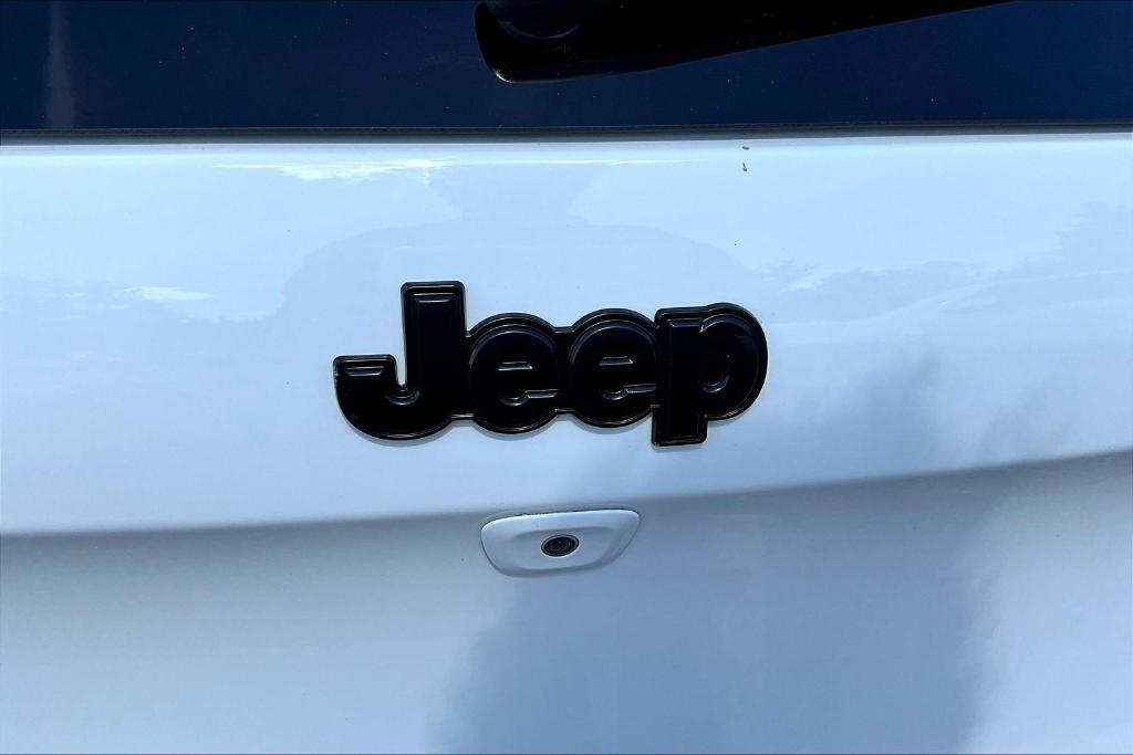 used 2016 Jeep Cherokee car, priced at $12,000
