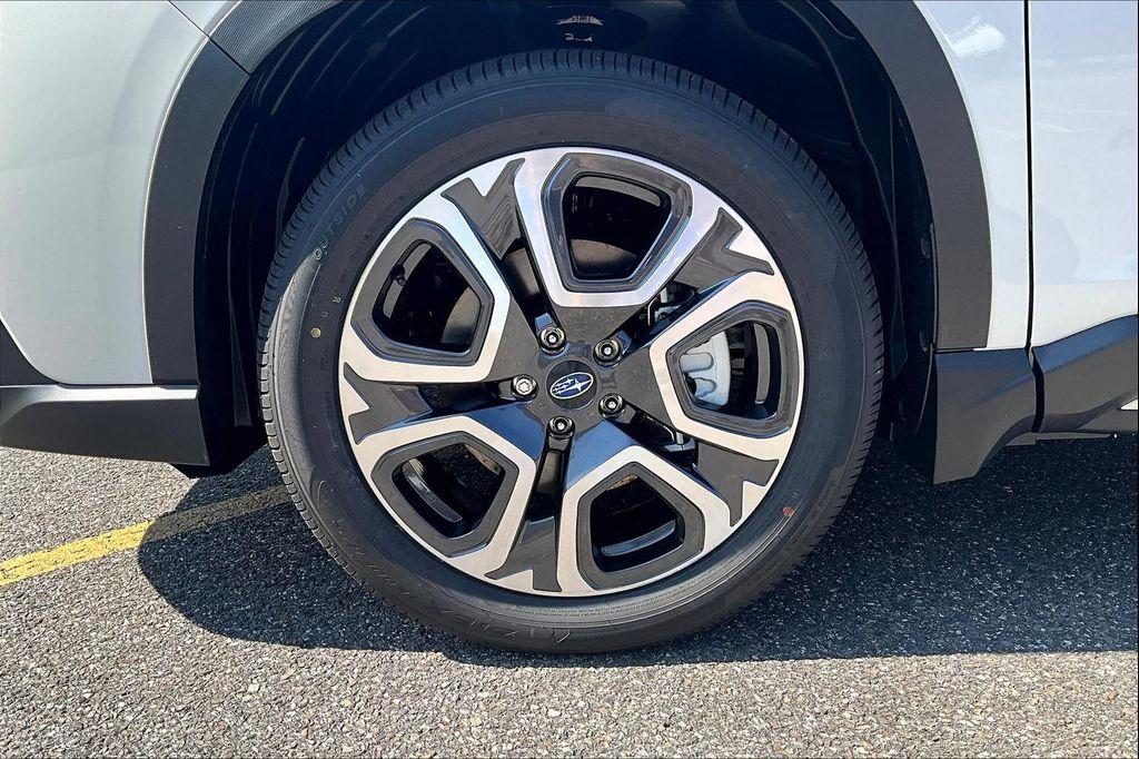 new 2025 Subaru Ascent car, priced at $50,973