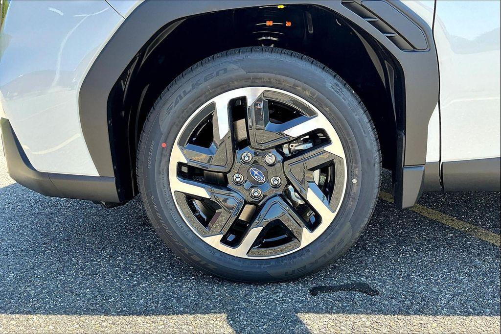 new 2025 Subaru Forester Hybrid car, priced at $43,321