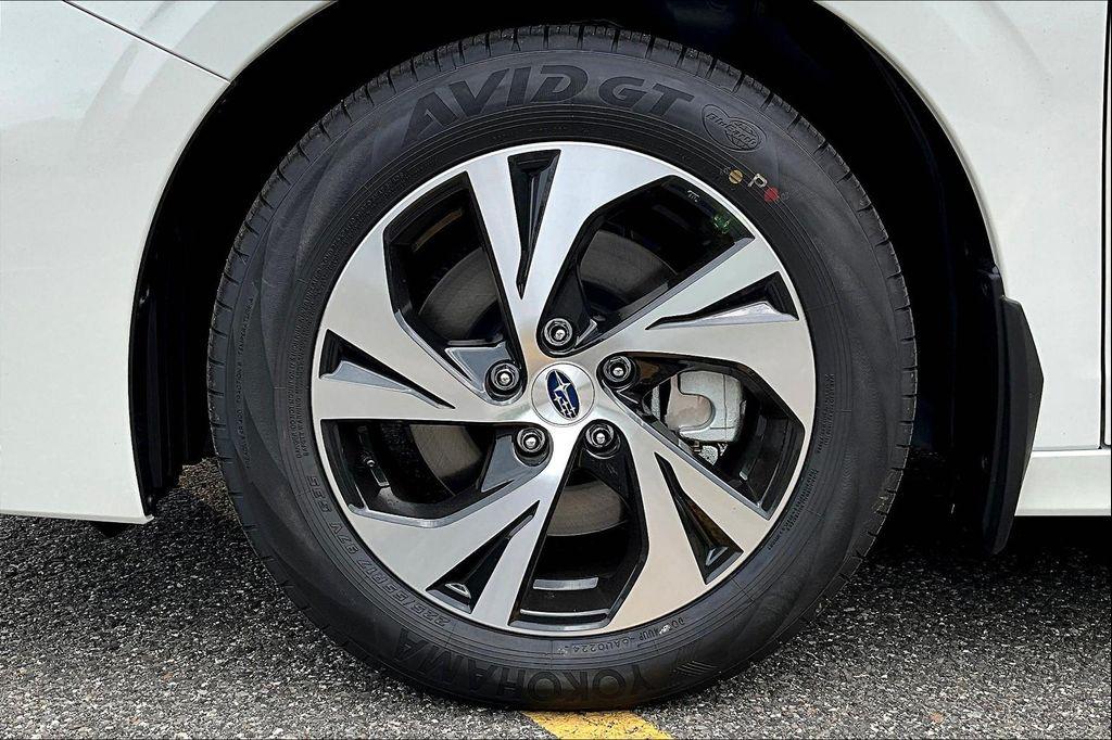 new 2025 Subaru Legacy car, priced at $31,963