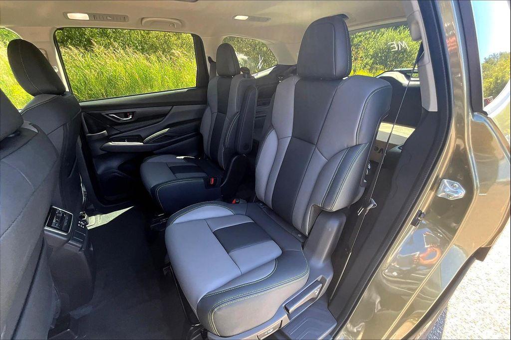 new 2025 Subaru Ascent car, priced at $47,312