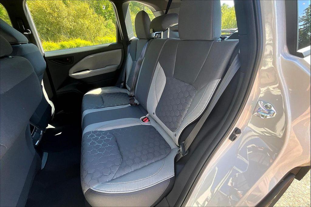 new 2025 Subaru Forester car, priced at $33,517