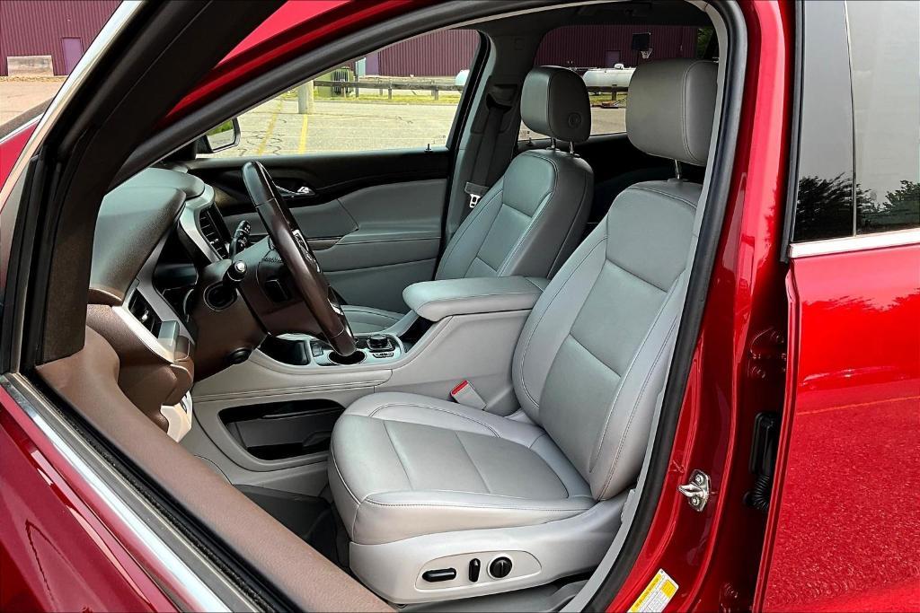 used 2021 GMC Acadia car, priced at $28,500