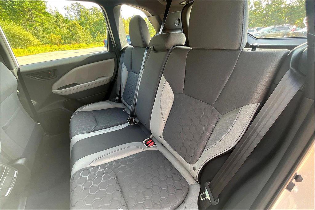 new 2025 Subaru Forester car, priced at $33,517