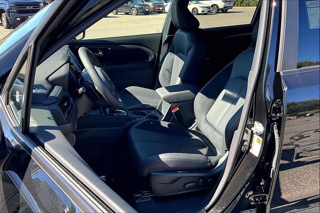 new 2025 Subaru Forester Hybrid car, priced at $45,675