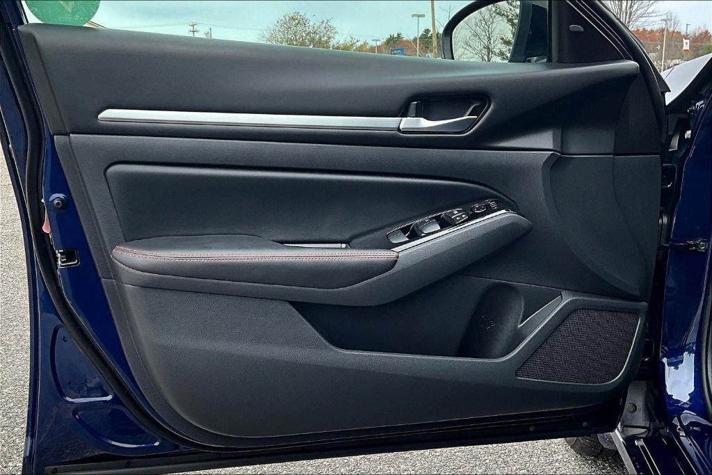 used 2024 Nissan Altima car, priced at $25,500