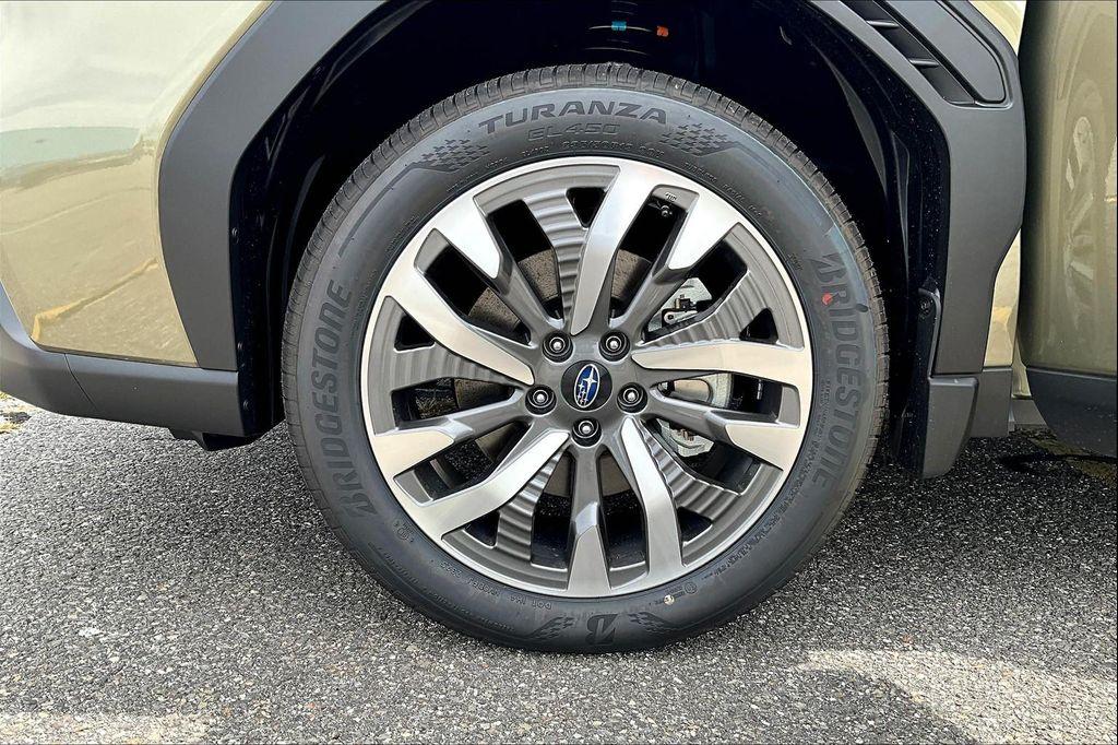 new 2025 Subaru Forester Hybrid car, priced at $46,260