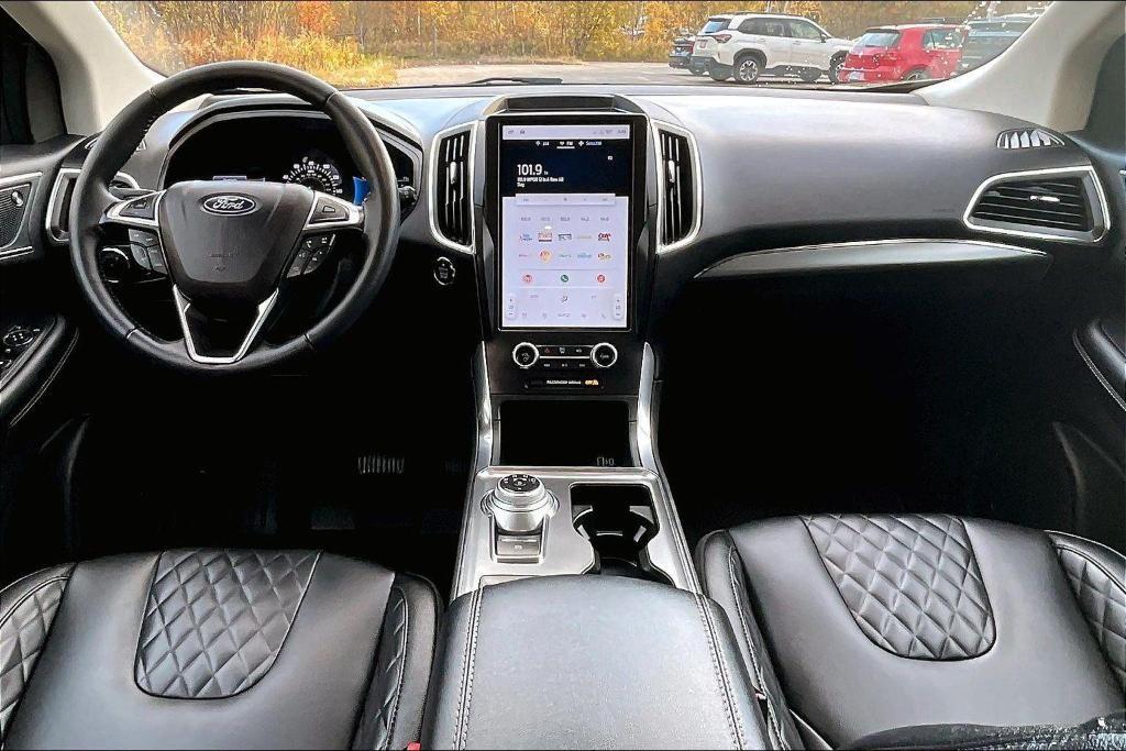 used 2024 Ford Edge car, priced at $29,000