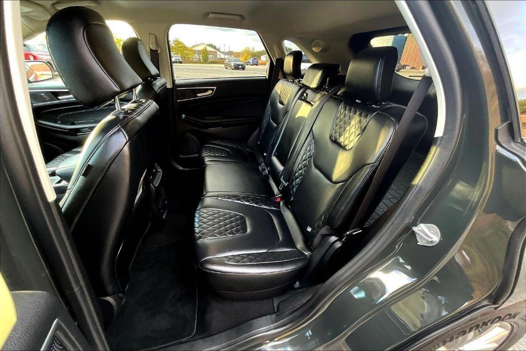 used 2024 Ford Edge car, priced at $29,000