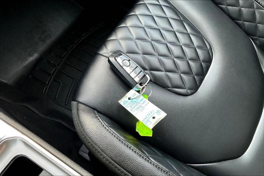 used 2024 Ford Edge car, priced at $29,000