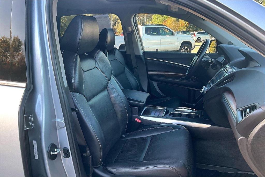 used 2020 Acura MDX car, priced at $27,999