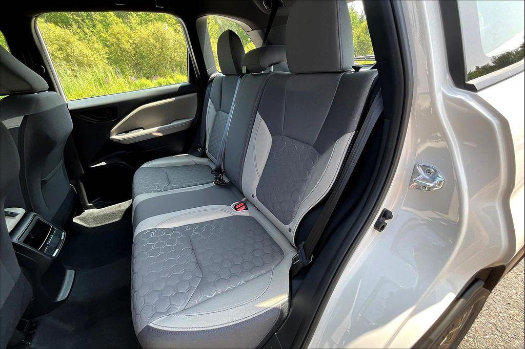 new 2025 Subaru Forester car, priced at $32,301
