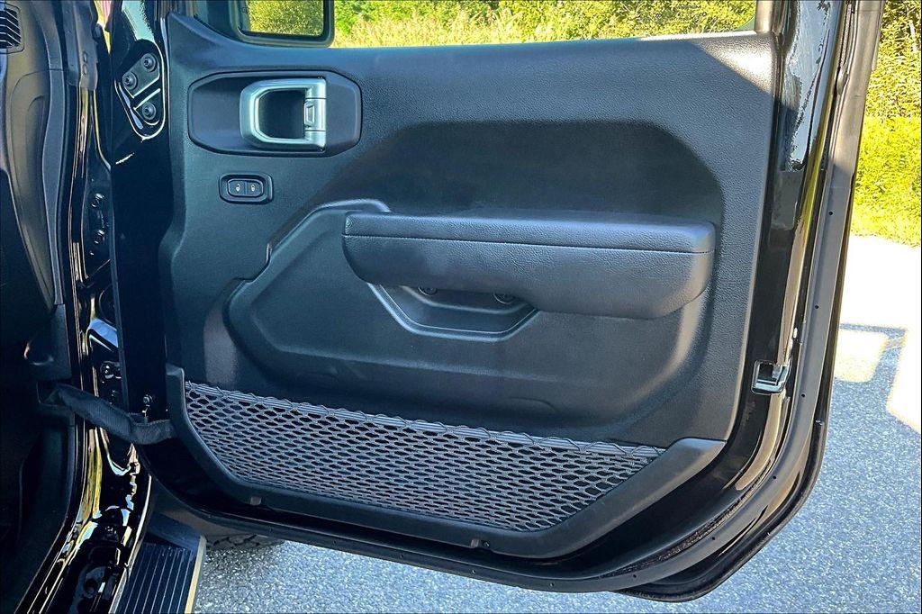 used 2022 Jeep Wrangler car, priced at $38,000