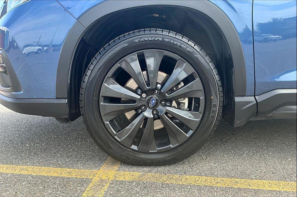 used 2022 Subaru Ascent car, priced at $30,000