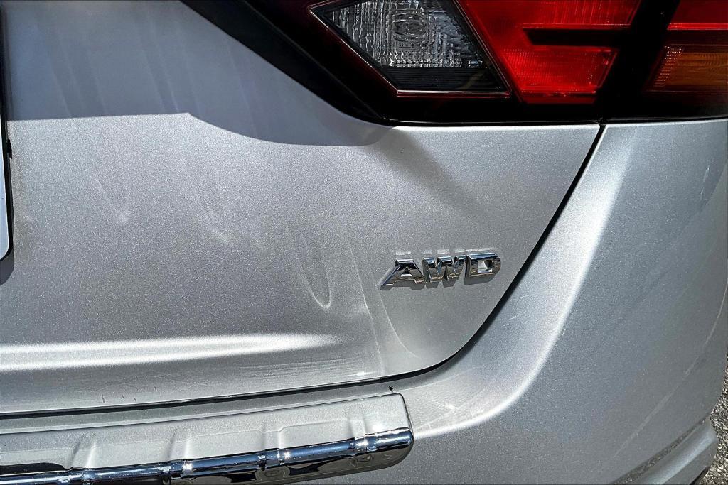 used 2019 Nissan Altima car, priced at $18,000