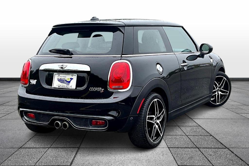 used 2018 MINI Hardtop car, priced at $16,500