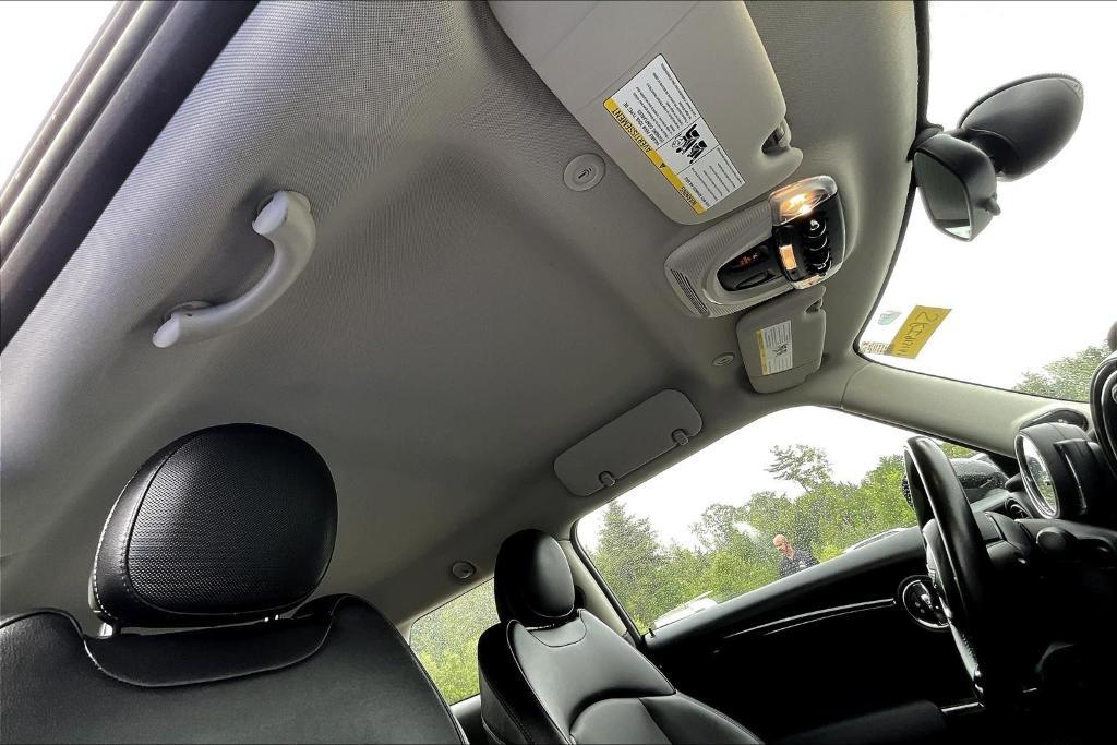 used 2018 MINI Hardtop car, priced at $16,500