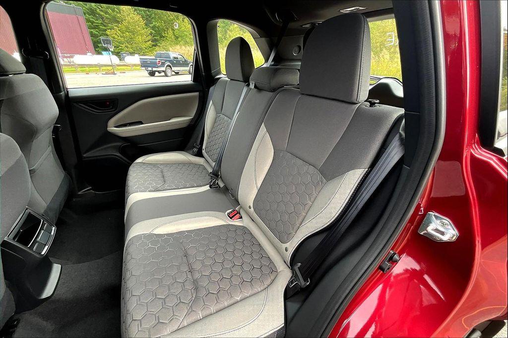 new 2025 Subaru Forester car, priced at $33,934