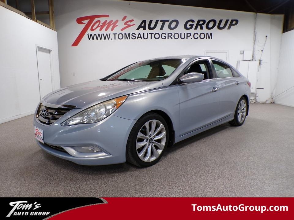 used 2011 Hyundai Sonata car, priced at $2,495