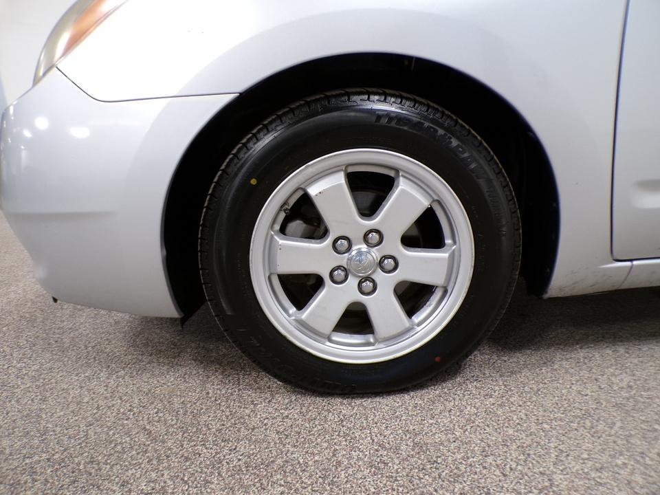 used 2007 Toyota Prius car, priced at $4,995