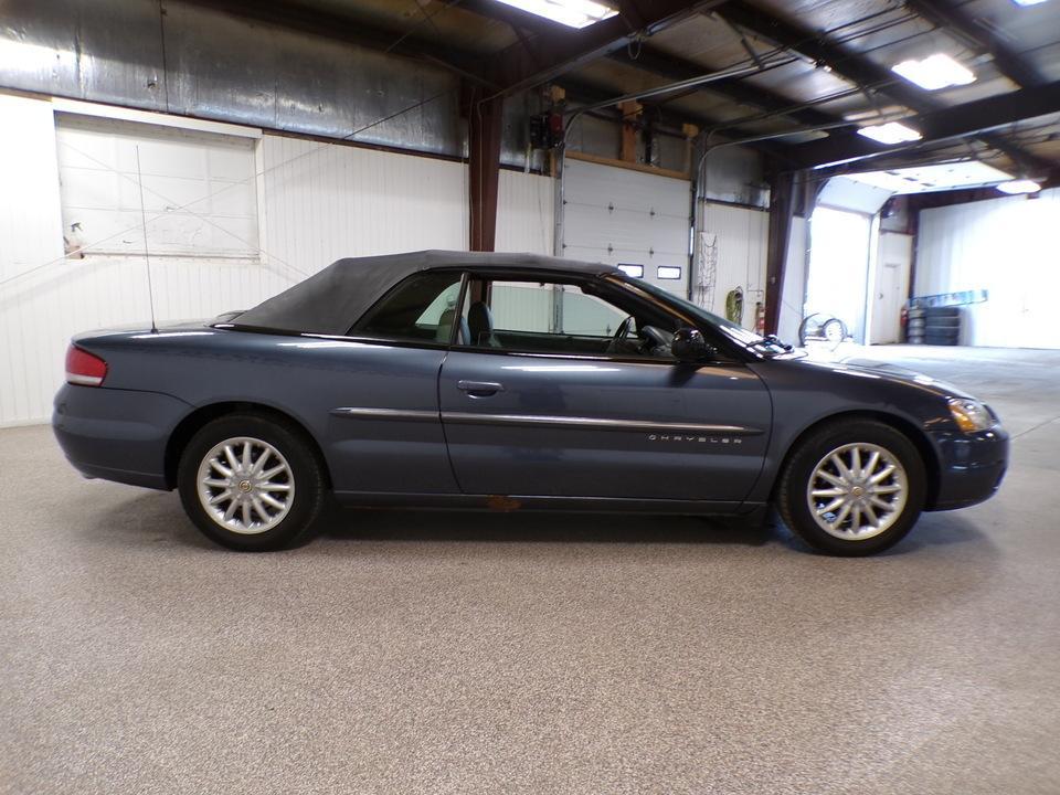 used 2001 Chrysler Sebring car, priced at $2,995