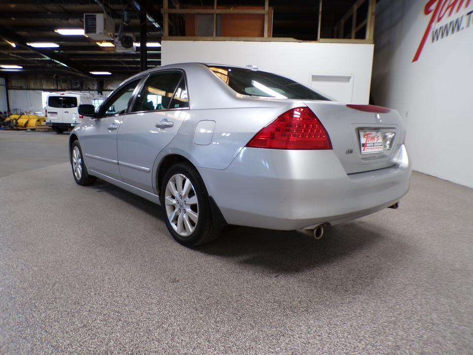 used 2007 Honda Accord car, priced at $3,495