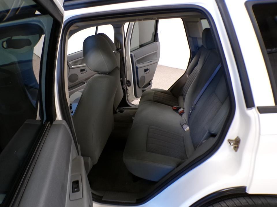 used 2006 Jeep Grand Cherokee car, priced at $3,995