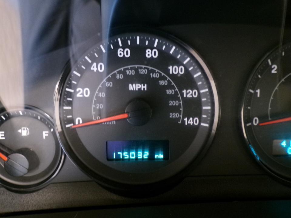 used 2006 Jeep Grand Cherokee car, priced at $3,995