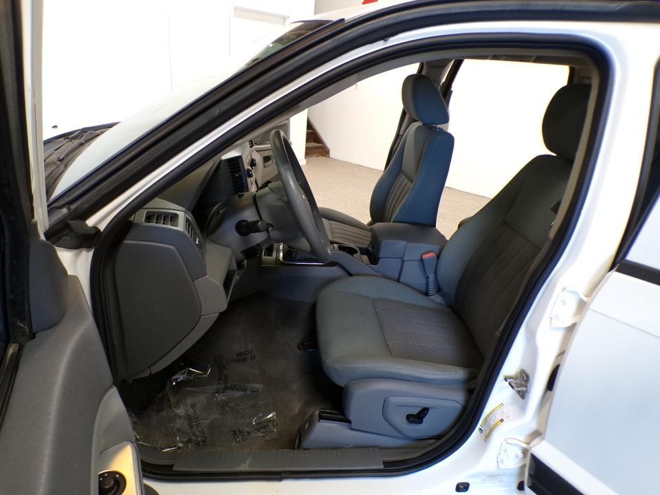 used 2006 Jeep Grand Cherokee car, priced at $3,995