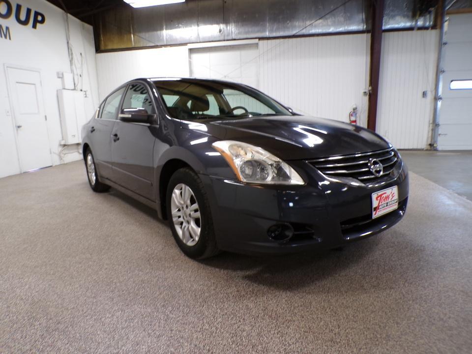 used 2010 Nissan Altima car, priced at $5,495