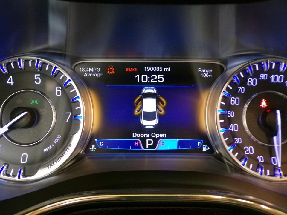 used 2015 Chrysler 200 car, priced at $5,995