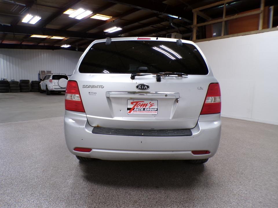 used 2008 Kia Sorento car, priced at $2,195