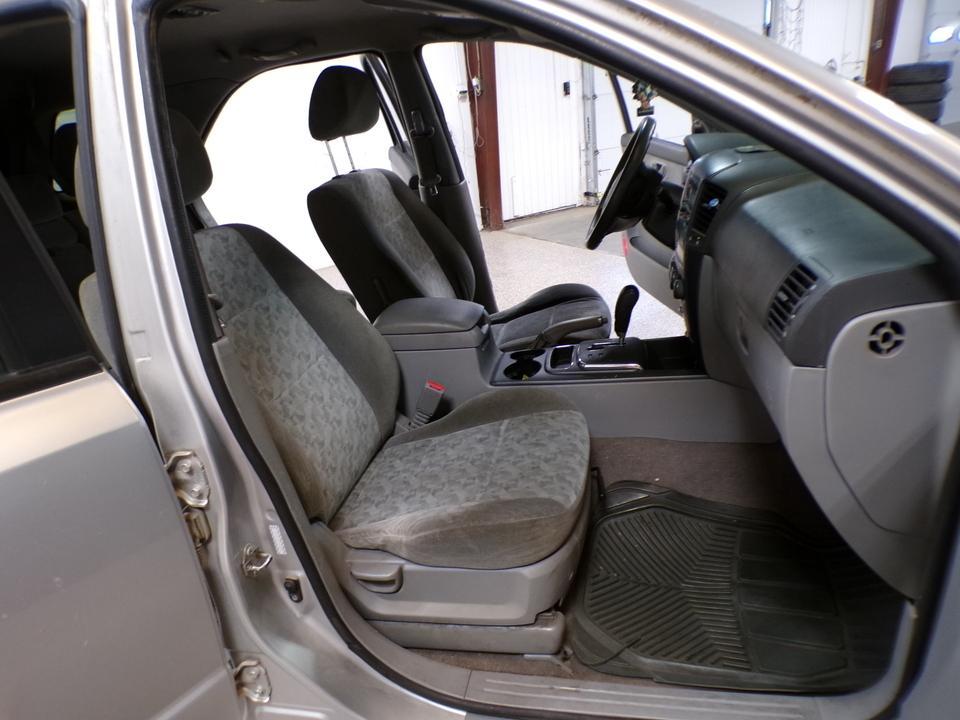 used 2008 Kia Sorento car, priced at $2,195