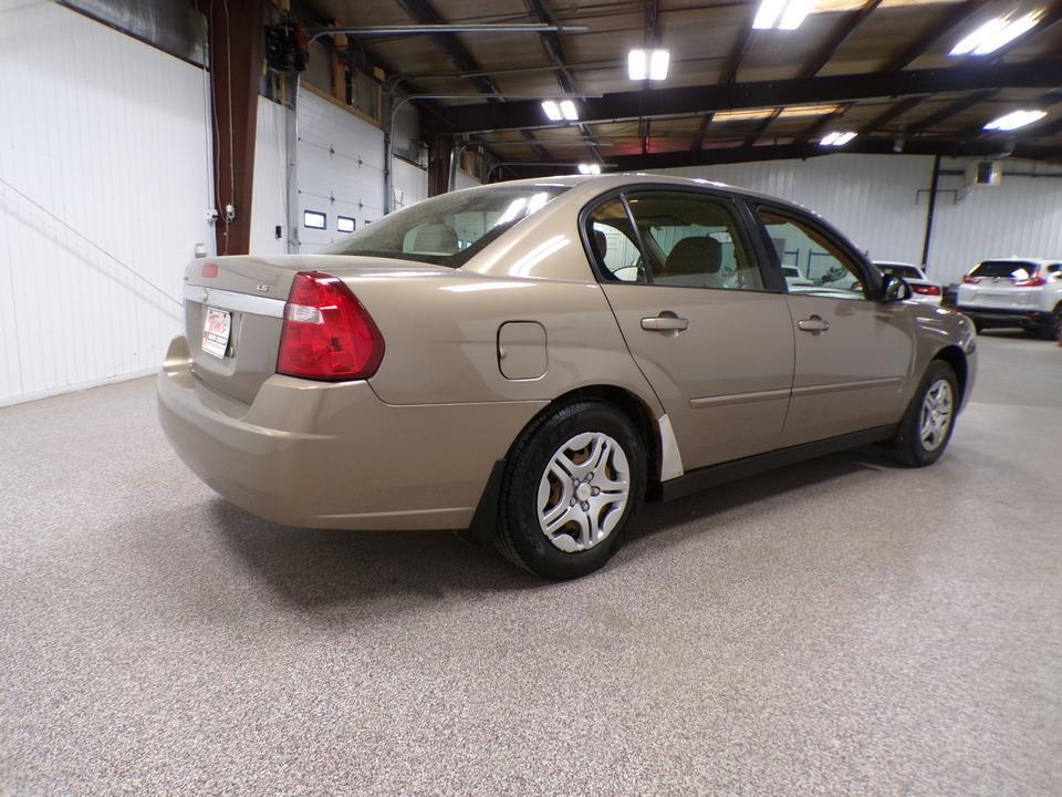 used 2007 Chevrolet Malibu car, priced at $3,495