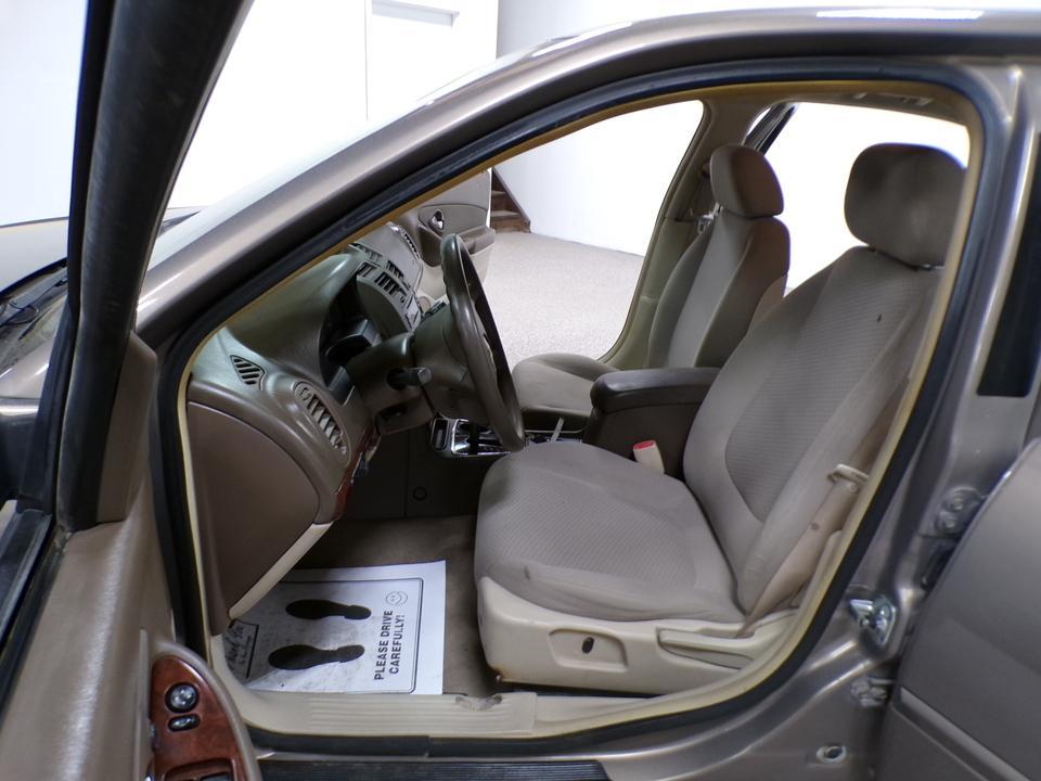 used 2007 Chevrolet Malibu car, priced at $3,495
