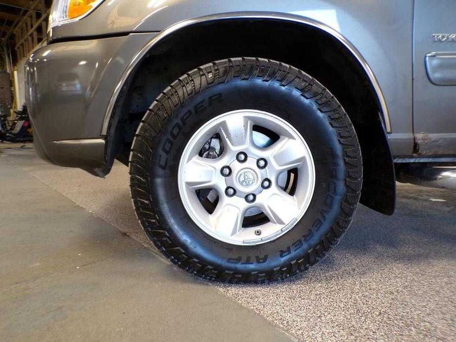 used 2006 Toyota Tundra car, priced at $5,995