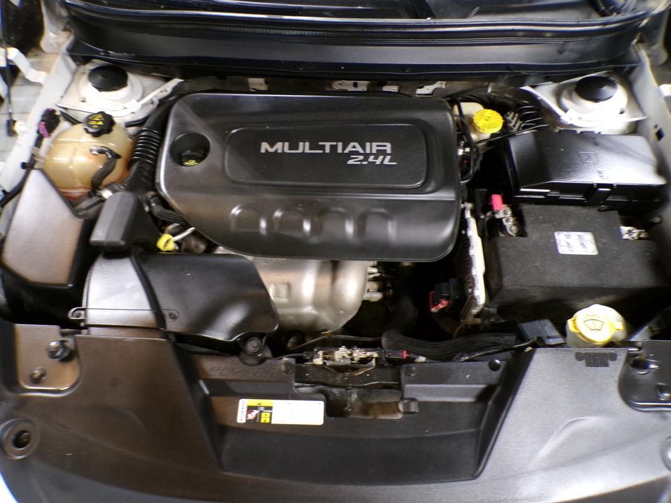 used 2015 Jeep Cherokee car, priced at $5,995