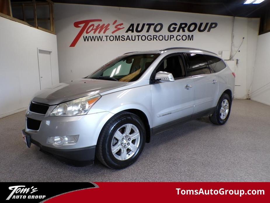 used 2009 Chevrolet Traverse car, priced at $3,495