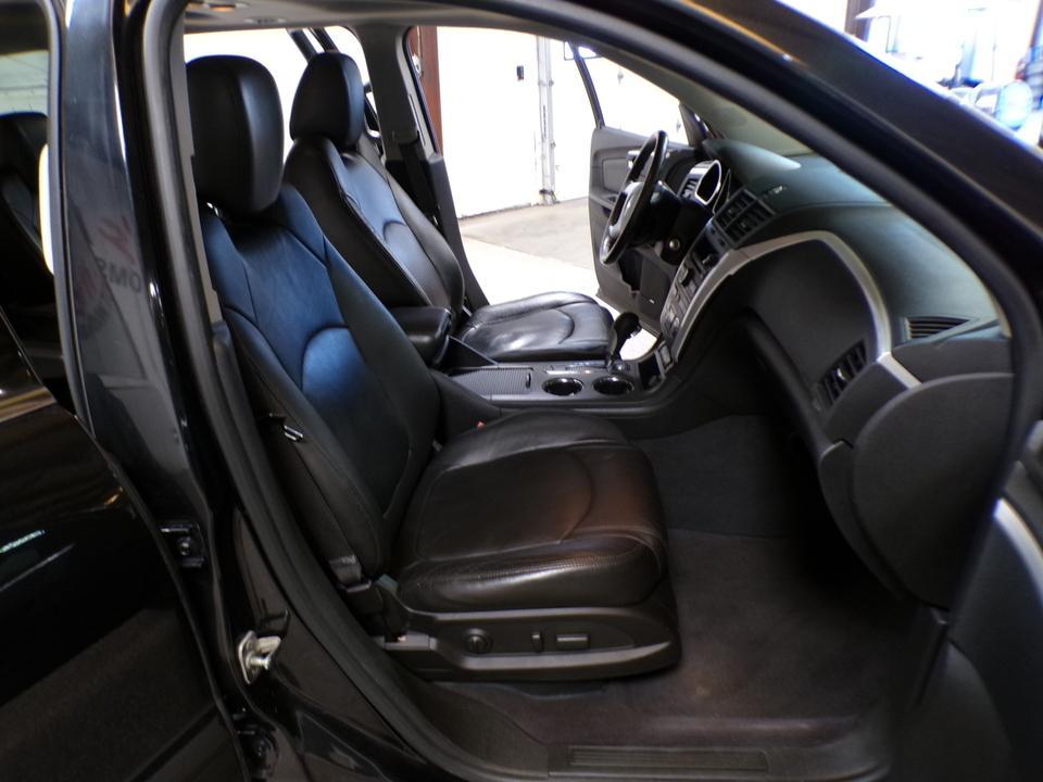 used 2010 Chevrolet Traverse car, priced at $4,495