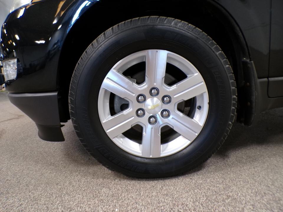 used 2010 Chevrolet Traverse car, priced at $4,495